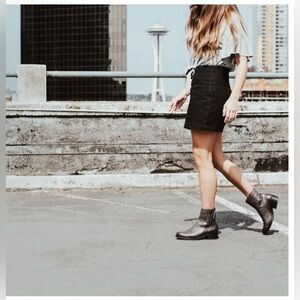 Frye Women's Demi Leather Block Heel Booties